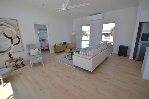 Luxury Coastal Retreat -14 Haynes Rd, Middleton