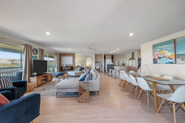 101 Padman Crs, Middleton