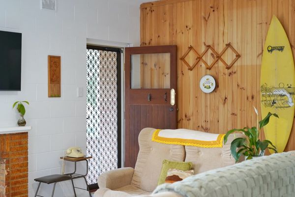 Yesterdaze – 5 North Tce, Port Elliot