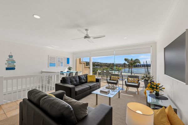 114 At the Bluff – 114/123 Franklin Pde, Encounter