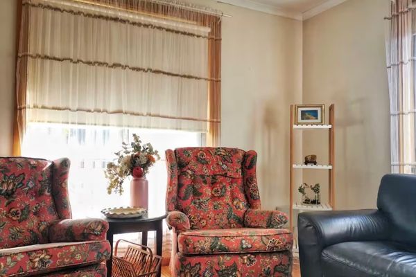 Three Stones – 42 McDonald St, Hayborough