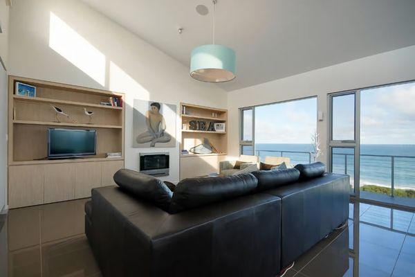 Luxury Accommodation with Breathtaking Sea Views