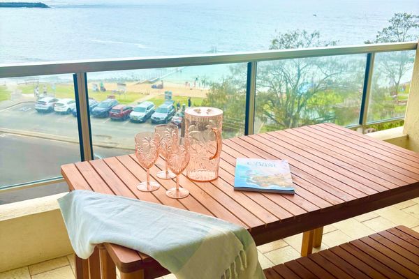 Beachpoint 403 – On The Beach!