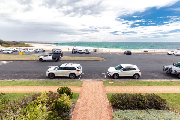 Oceanic 3 – On The Beach!