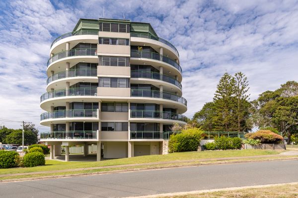 Parkside Marina 1 – CBD Location