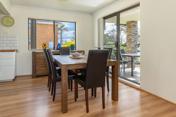 Sandpebbles 1 – Pebbly Beach