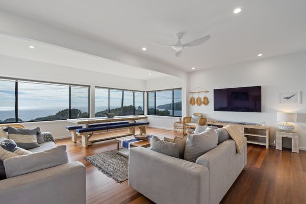 Noah’s 46 Cliff Road