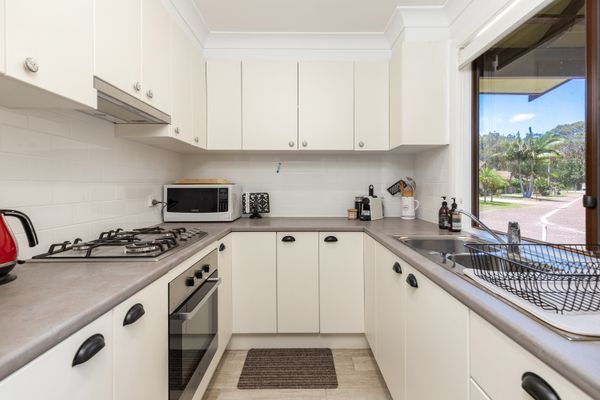 Little Goldens @ Fays