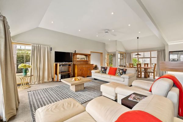 Lakeside Indulgence on Wilmot