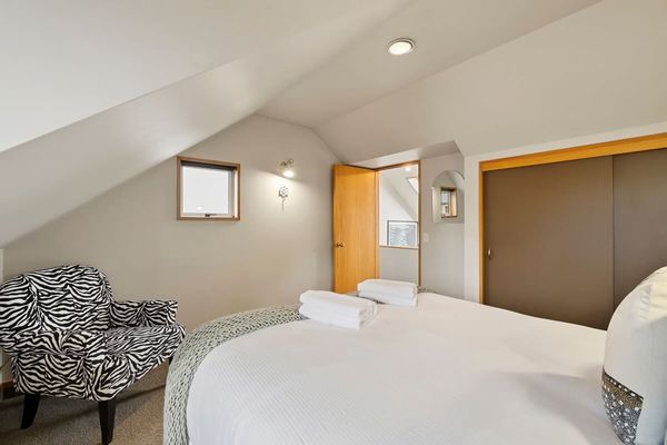 Lakeside Indulgence on Wilmot