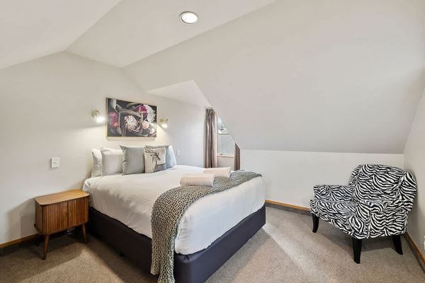 Lakeside Indulgence on Wilmot