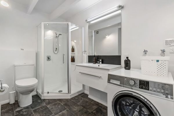 Woodlands Close Retreat