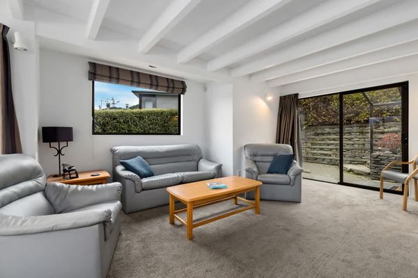 Woodlands Close Retreat