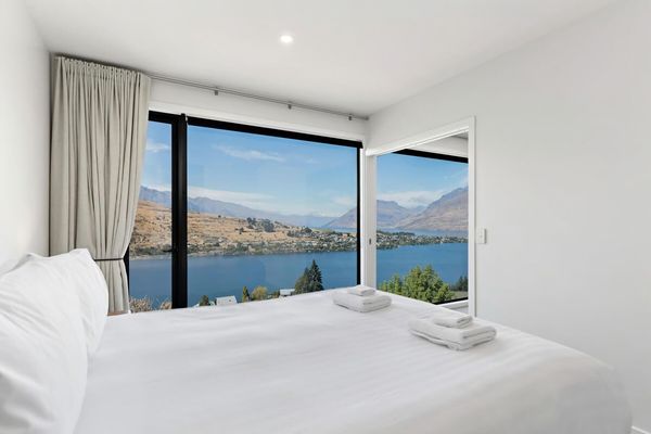 Quintessential Queenstown