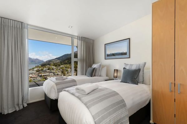 Central Sunset Charm