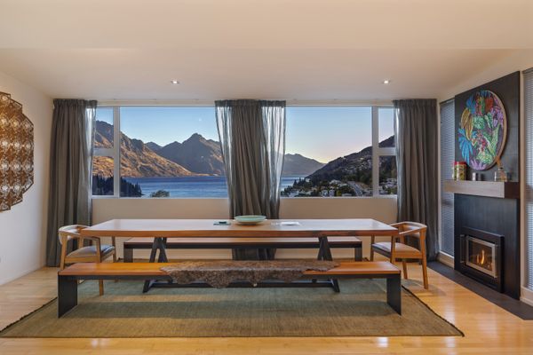 Central Sunset Charm