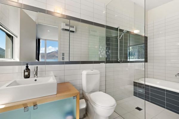 Central Sunset Charm