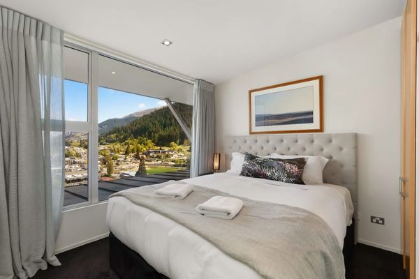 Central Sunset Charm