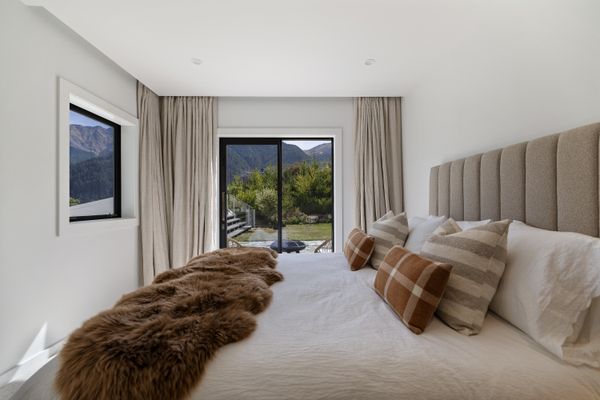 Queenstown Hill House – House Only