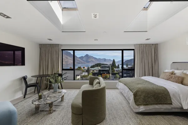 Queenstown Hill House – Studio Only