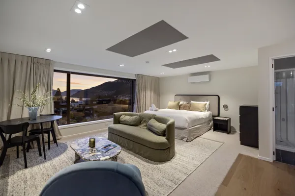 Queenstown Hill House – Studio Only