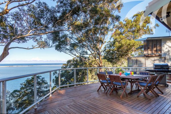 Deck Dining