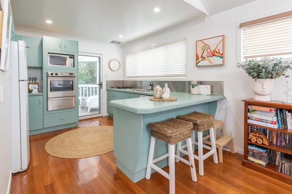 Breakfast Bar