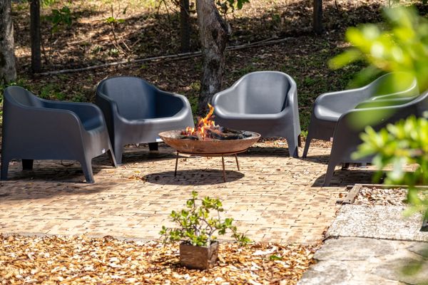 Outdoor Fire Pit Seating