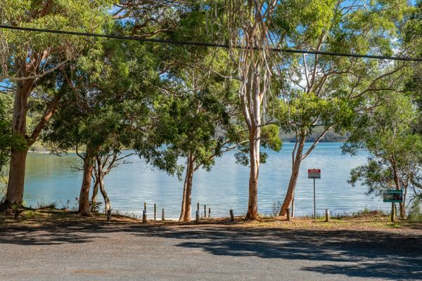 Walk across road to Lake
