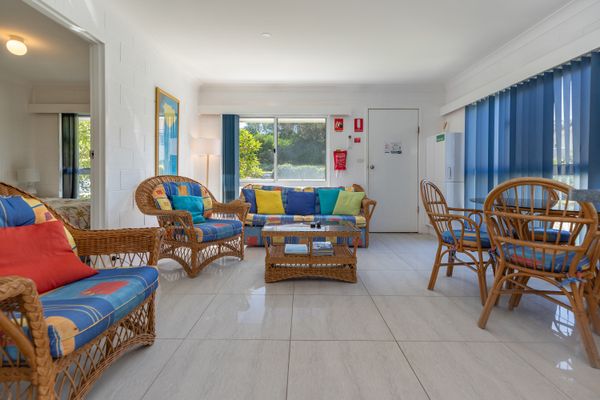 Blueys Beach Villa Manyana 14