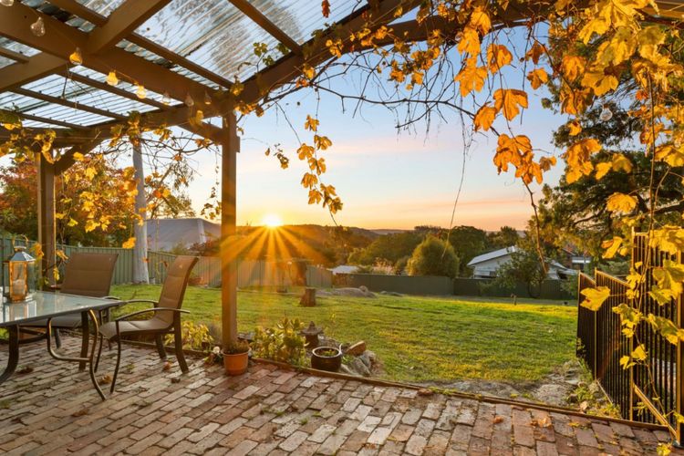 Just sensation views from all areas at the back of the home