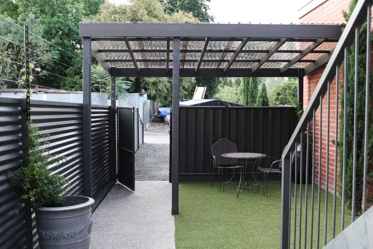 Clements Cottage on Main St. BARE bnb by Bare Body Beauty co.