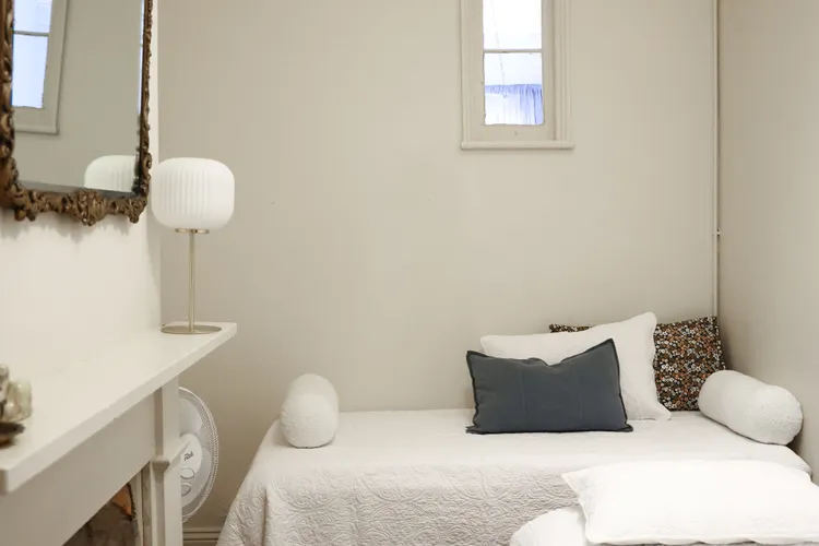 Clements Cottage on Main St. BARE bnb by Bare Body Beauty co.