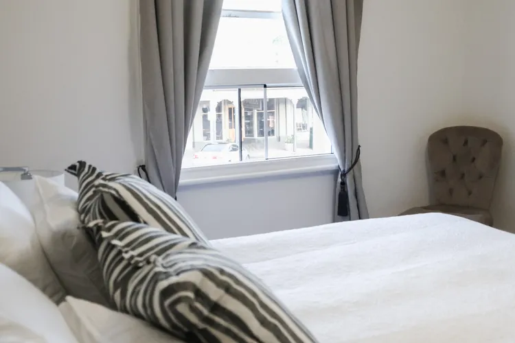 Clements Cottage on Main St. BARE bnb by Bare Body Beauty co.