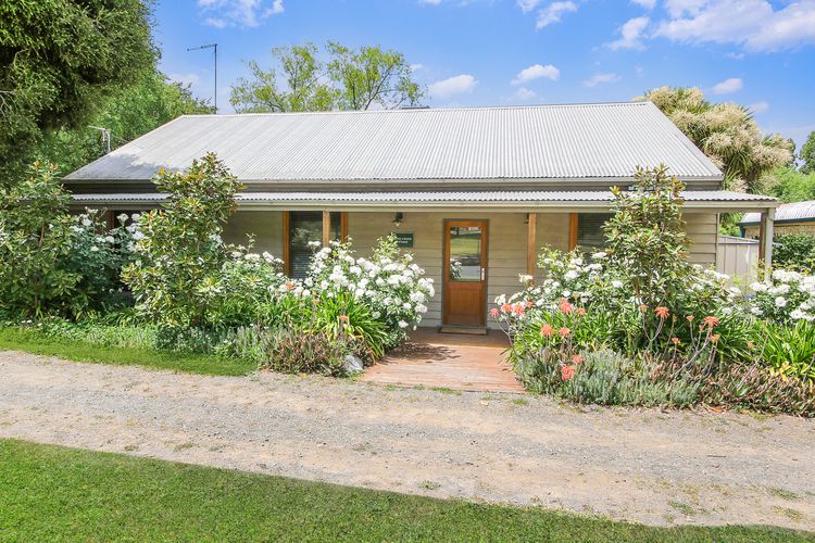 Spring Creek Cottage