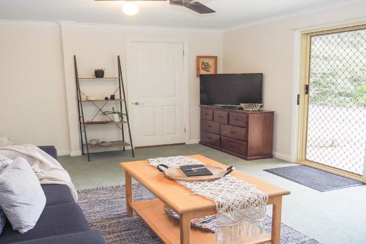 Nice light coming into the lounge and a good TV