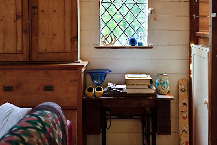 Blue Gum Church – Artistic Retreat