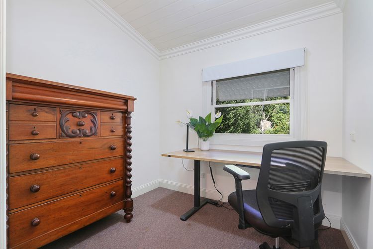 Marianna’s Lakeside Cottage