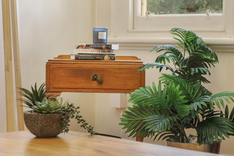 Marianna’s Lakeside Cottage