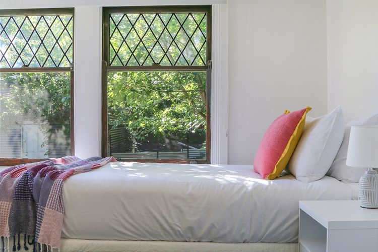 Marianna’s Lakeside Cottage