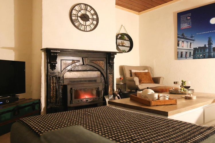 Lounge room with fireplace