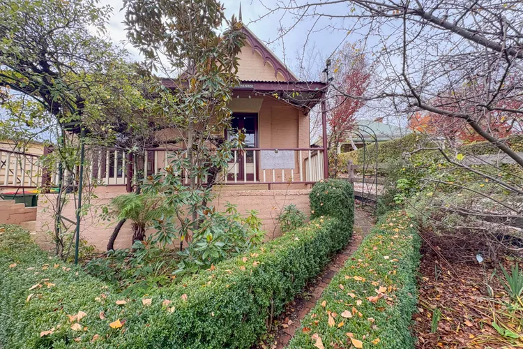 Gladstone House