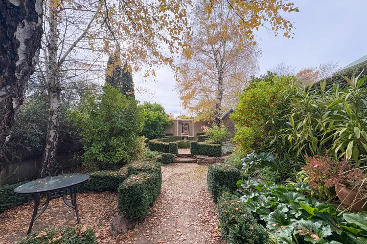 Gladstone House