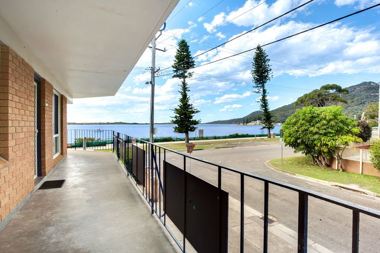 Shoal Towers, Unit 3/11 Shoal Bay Road