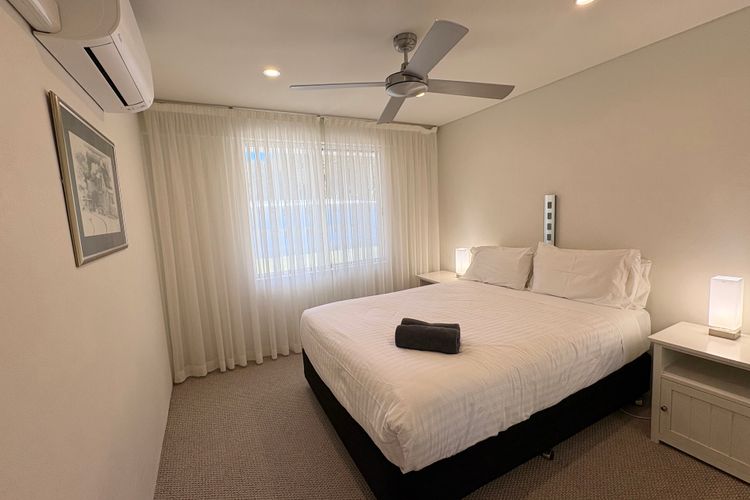 Shoal Towers, Unit 3/11 Shoal Bay Road