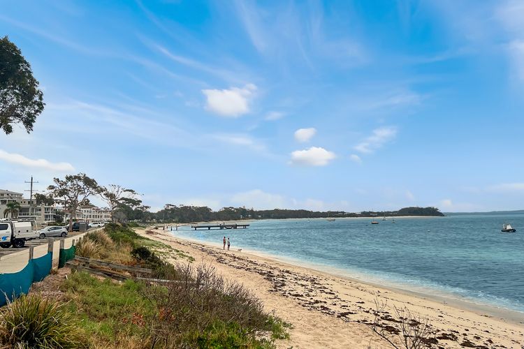 Bella Vista, Unit 3/19 Shoal Bay Road