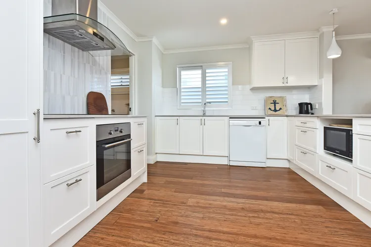 The Anchorage, Unit 12/9 Laman Street