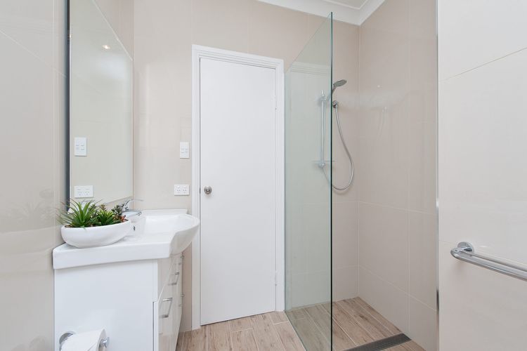 Bay Village, Unit 6/47 Shoal Bay Road