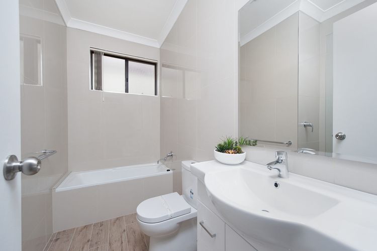 Bay Village, Unit 6/47 Shoal Bay Road