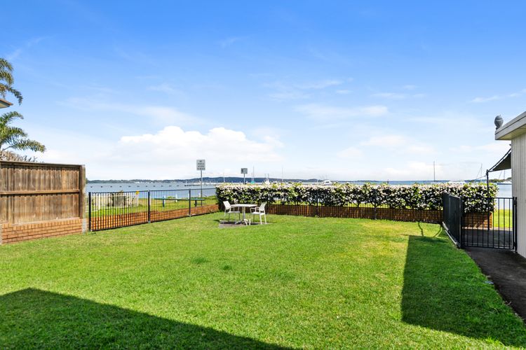 Waterfront at Sunset Boulevard, 26 Sunset Boulevard